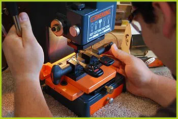 Expert Locksmith Services Minneapolis, MN 612-278-0405 - 18-key-making